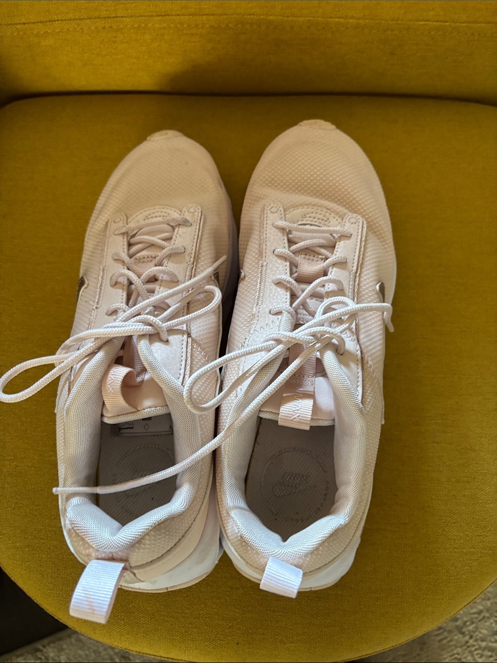 Nike Women's Pale Pink Athletic Sneakers